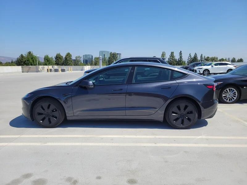 tesla model 3 2024 5YJ3E1EA7RF868100 image tesla model 3 2024 5YJ3E1EA7RF868100 image